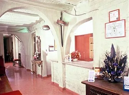 Nazareth فندق 2*